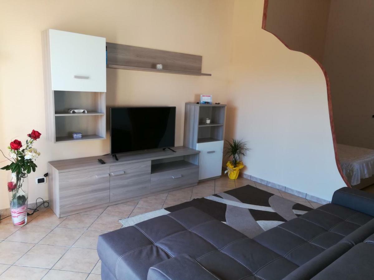 Vila Dolce Casa Sara Collemeto Exteriér fotografie