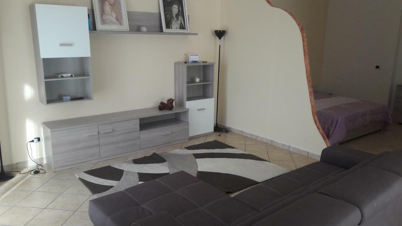 Vila Dolce Casa Sara Collemeto Exteriér fotografie